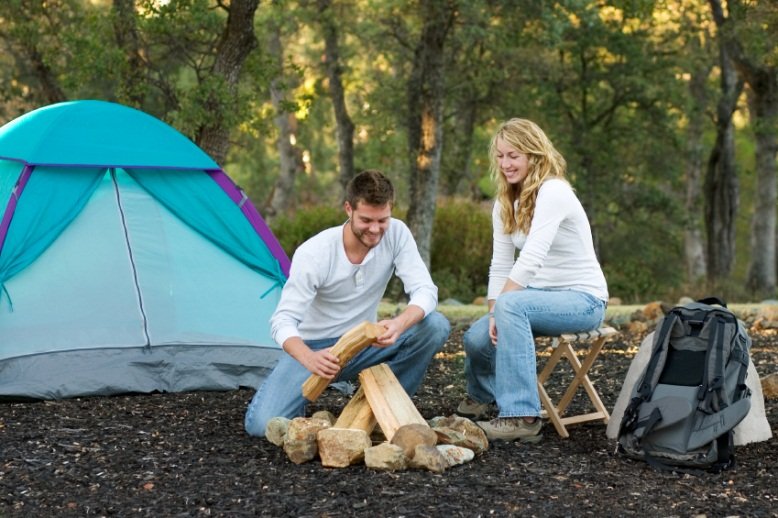 4 Tips for Camping When It's Cold