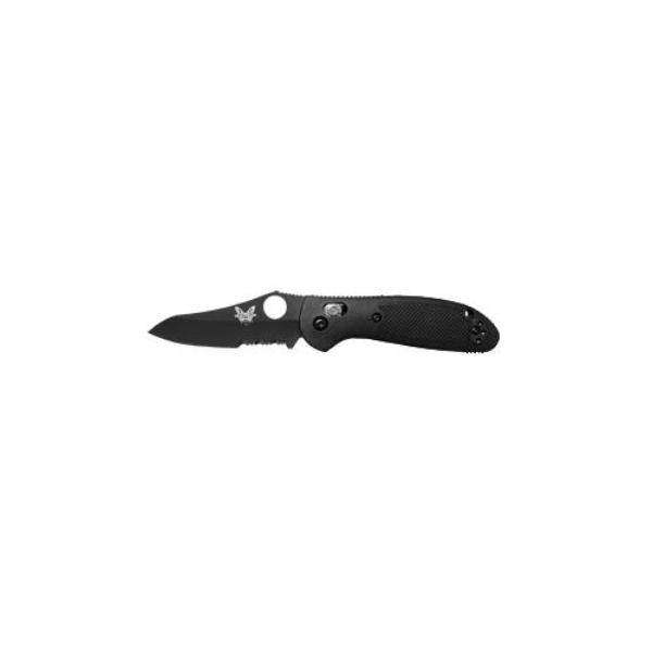 Benchmade Drop Point / Plain Edge / Black Blade / Black Handle / Thumb